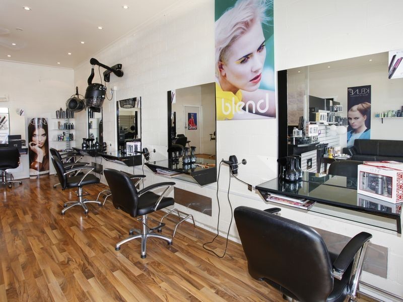 Munro’s Haircutters/1712 Channel Highway, Margate TAS 7054