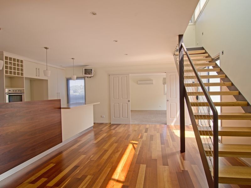 15 Bay Court, Blackmans Bay TAS 7052