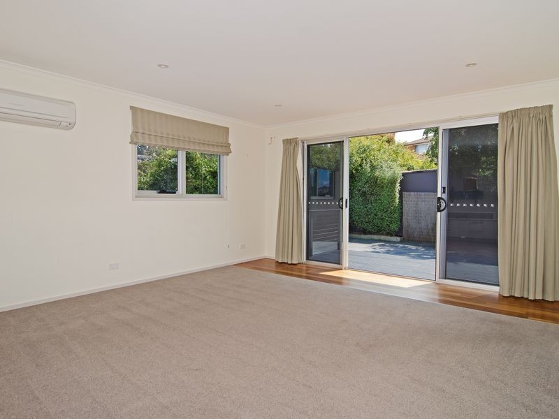 15 Bay Court, Blackmans Bay TAS 7052