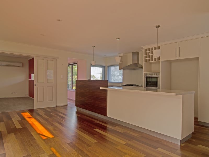 15 Bay Court, Blackmans Bay TAS 7052