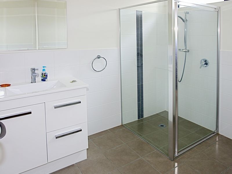 1A Myuna Road, Blackmans Bay TAS 7052