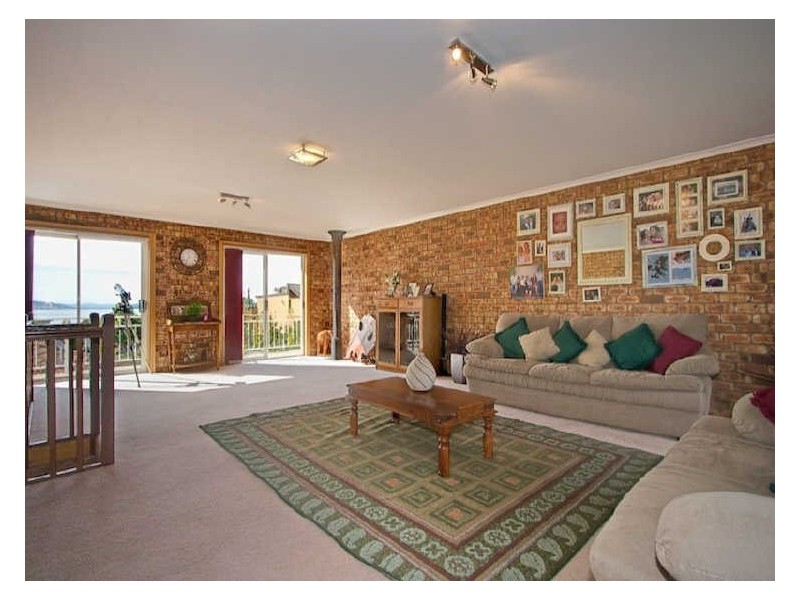 52 Flowerpot Crescent, Blackmans Bay TAS 7052