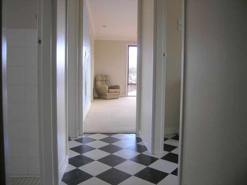 12/13 Windsor Street, Kingston Beach TAS 7050