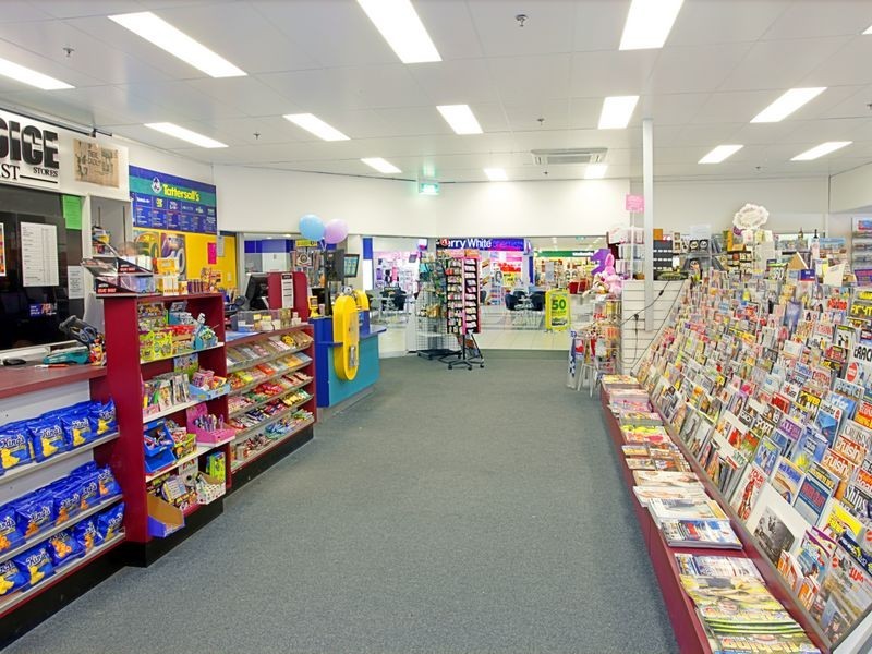 Kingston Town Book and Card Shop, Kingston TAS 7050