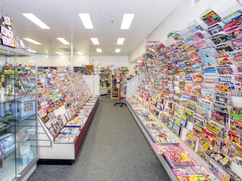 Kingston Town Book and Card Shop, Kingston TAS 7050