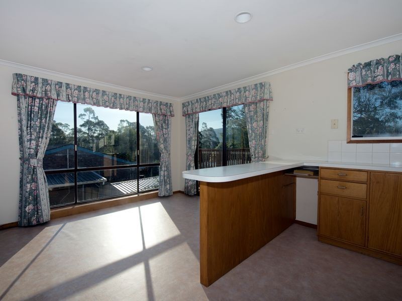 3 Fern Street, Kingston TAS 7050