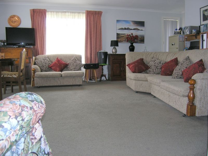 4/5 Whitewater Crescent, Kingston TAS 7050