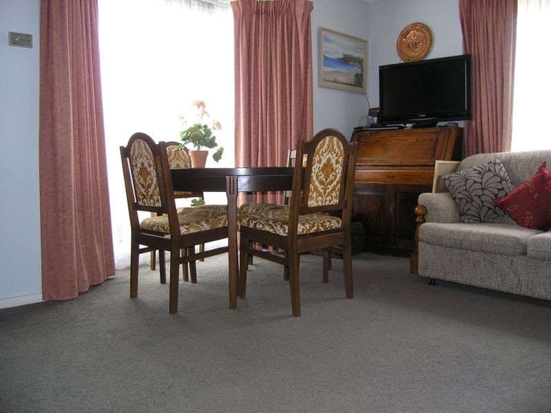 4/5 Whitewater Crescent, Kingston TAS 7050