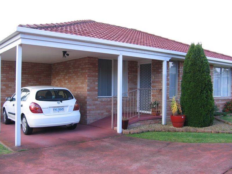 4/5 Whitewater Crescent, Kingston TAS 7050
