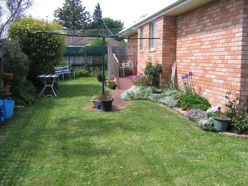 4/5 Whitewater Crescent, Kingston TAS 7050