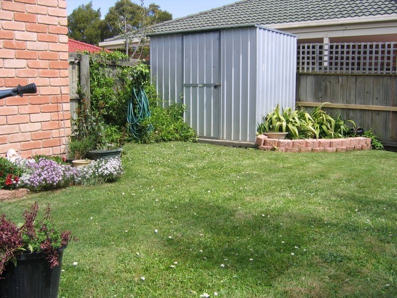 4/5 Whitewater Crescent, Kingston TAS 7050