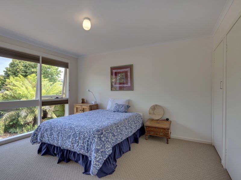 224 Roslyn Avenue, Blackmans Bay TAS 7052