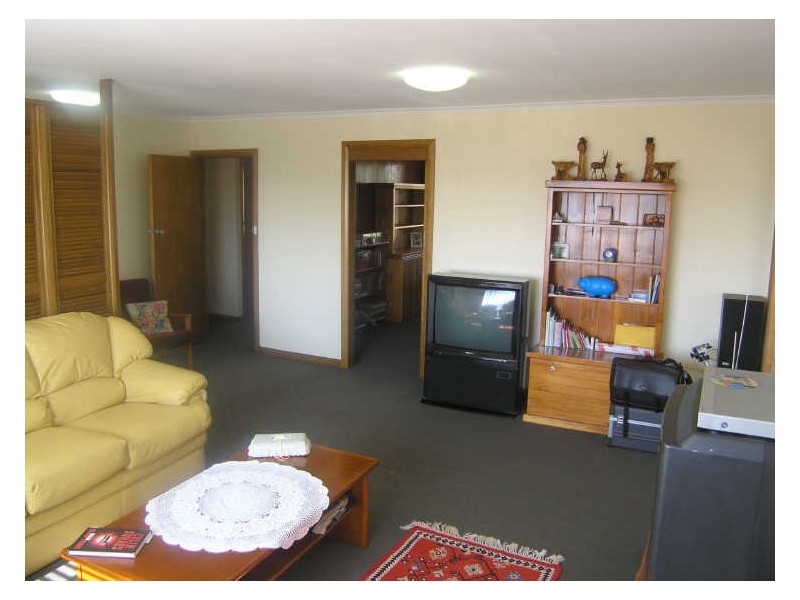 11 Baynton Street, Kingston TAS 7050