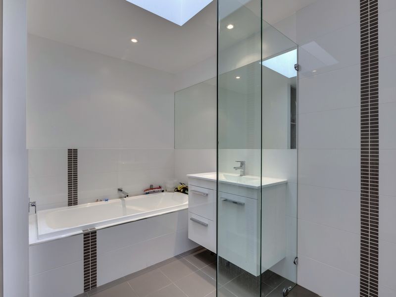 2 Ineke Drive, Kingston TAS 7050