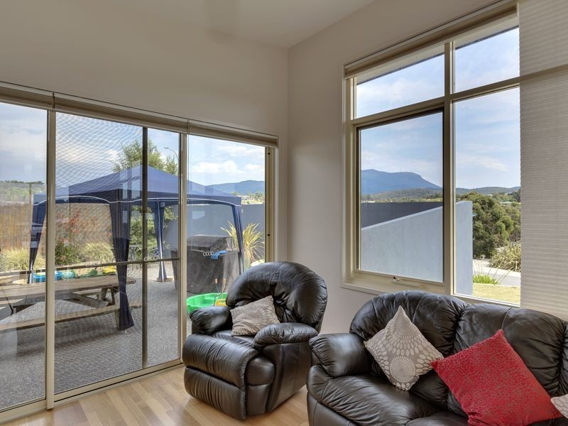 2 Ineke Drive, Kingston TAS 7050