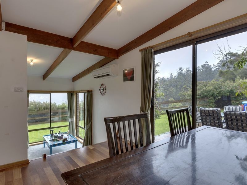 184 Albion Heights Drive, Kingston TAS 7050