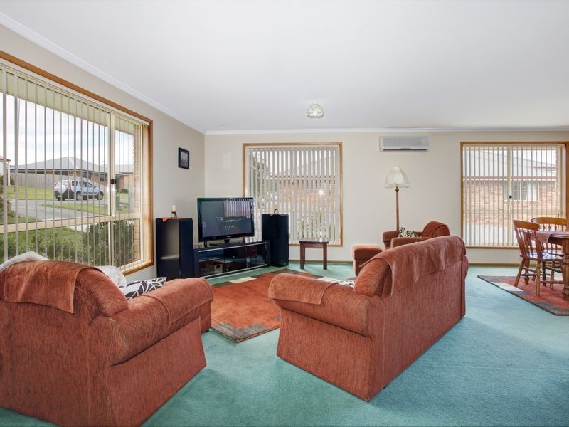 25 Adelong Drive, Kingston TAS 7050