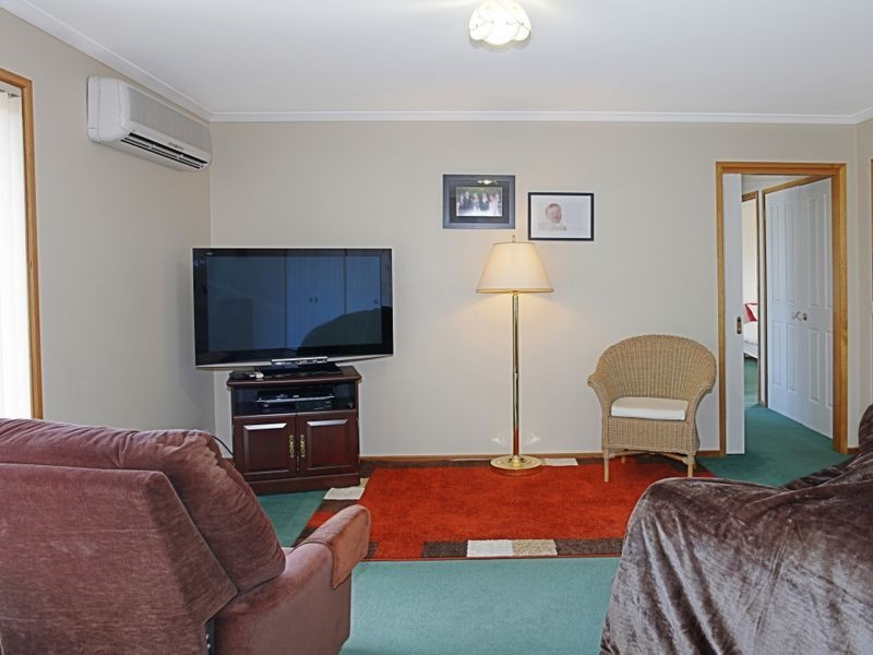 25 Adelong Drive, Kingston TAS 7050