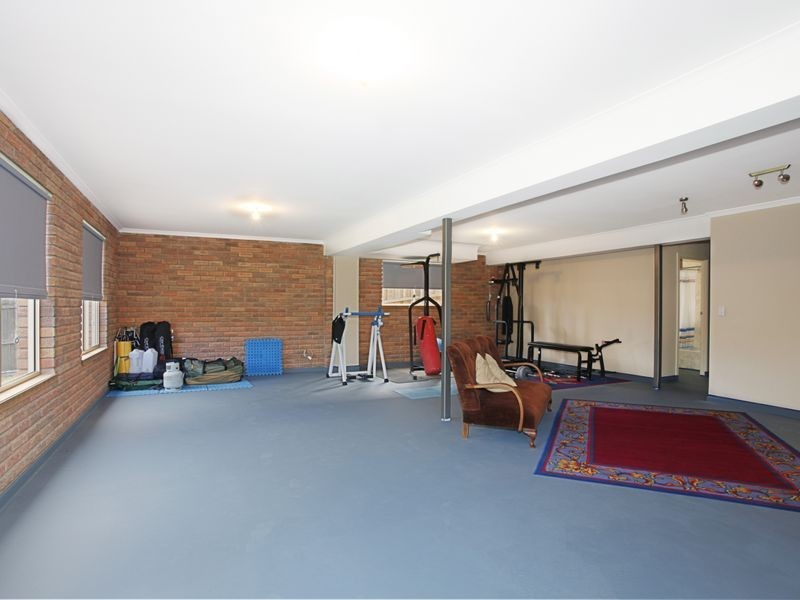 25 Adelong Drive, Kingston TAS 7050