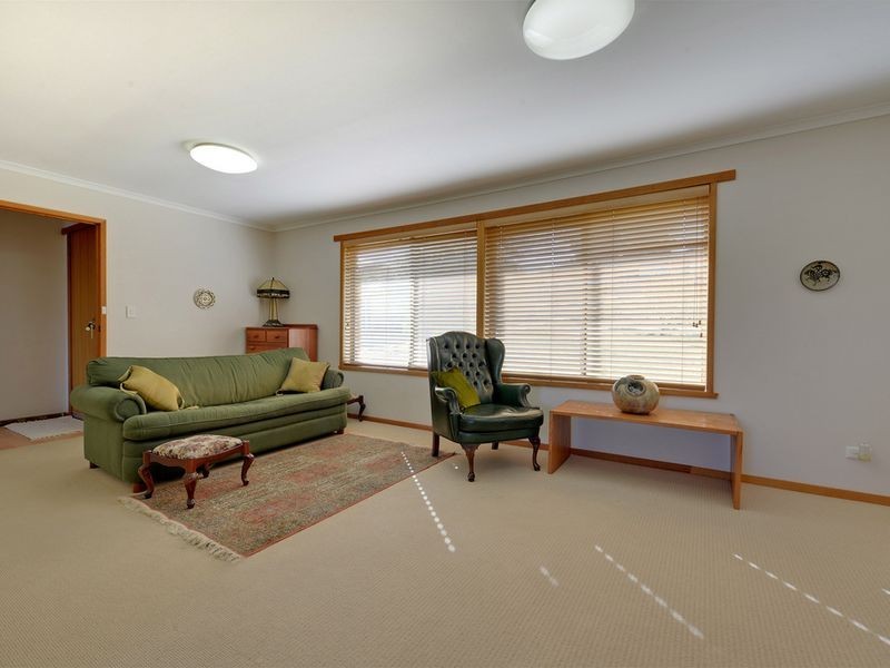 24 Mirramar Park, Blackmans Bay TAS 7052