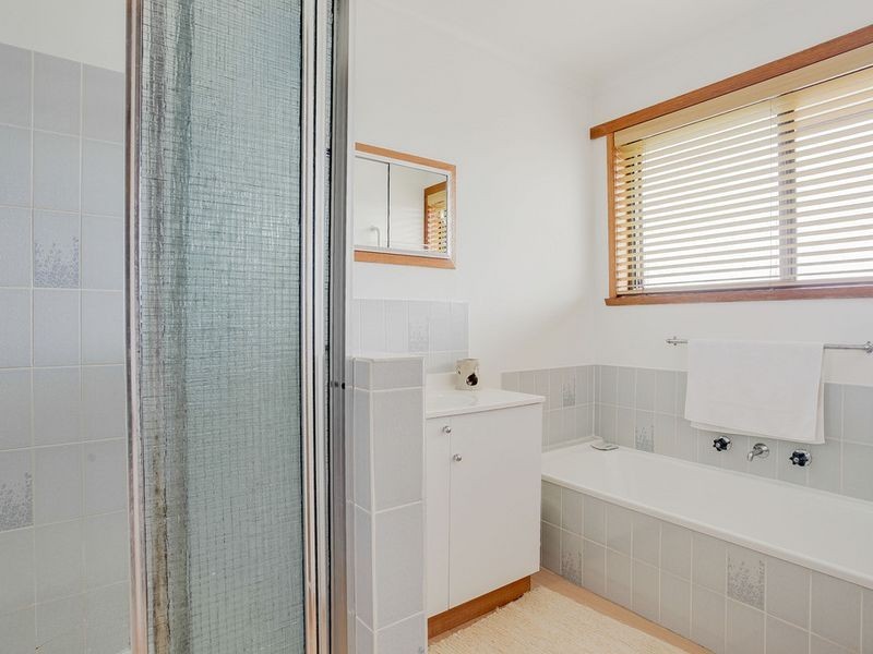 24 Mirramar Park, Blackmans Bay TAS 7052