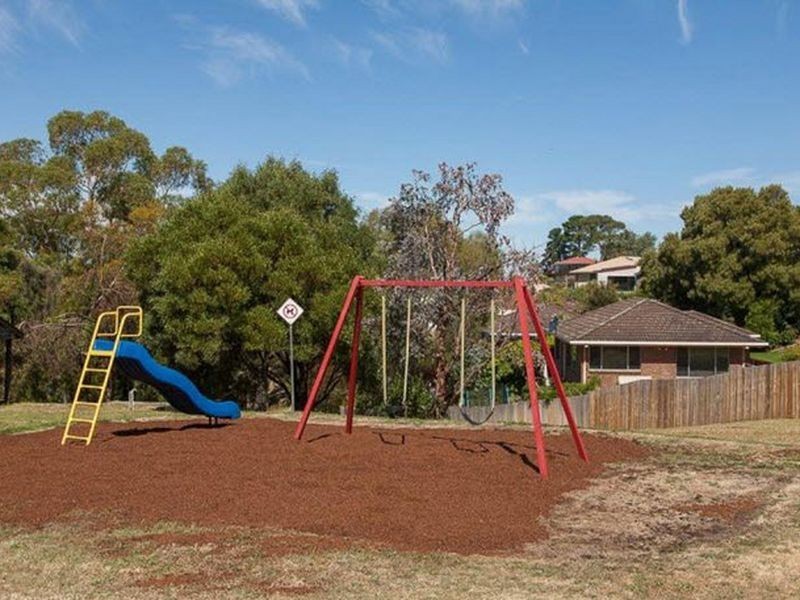 24 Mirramar Park, Blackmans Bay TAS 7052