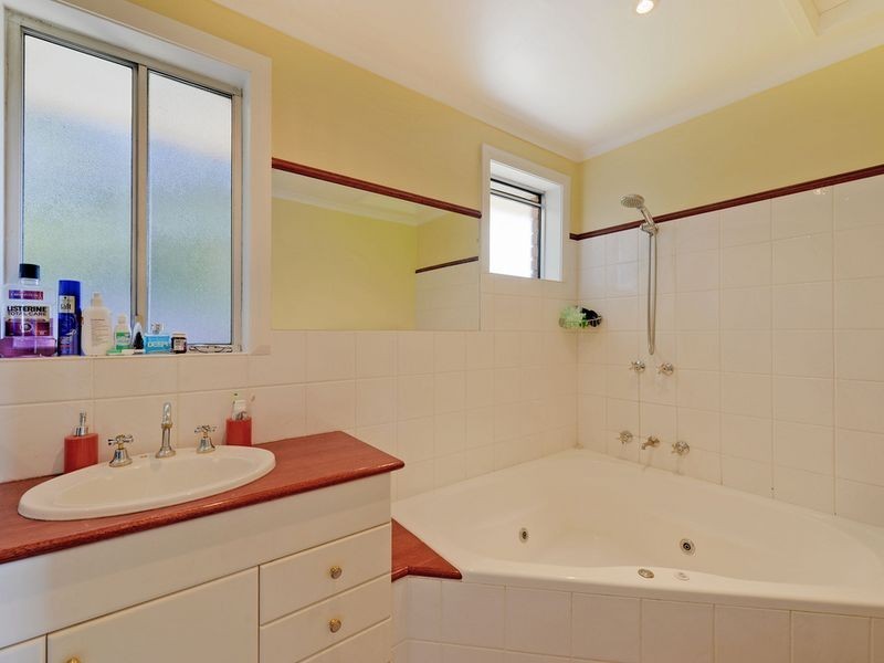 1/49 Kunama Drive, Kingston Beach TAS 7050