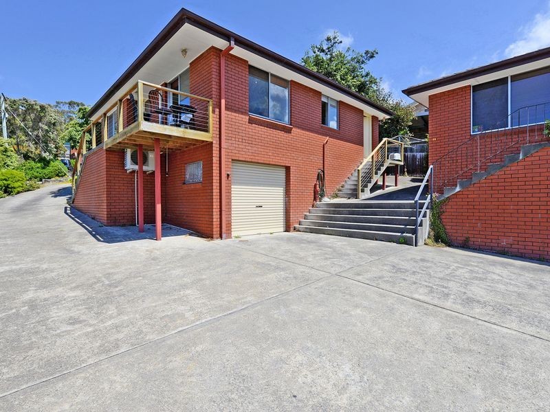 1/49 Kunama Drive, Kingston Beach TAS 7050