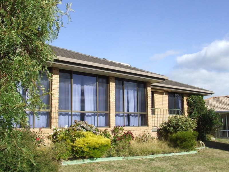 62 Village Drive, Kingston TAS 7050