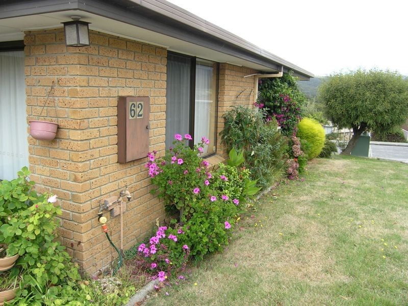 62 Village Drive, Kingston TAS 7050