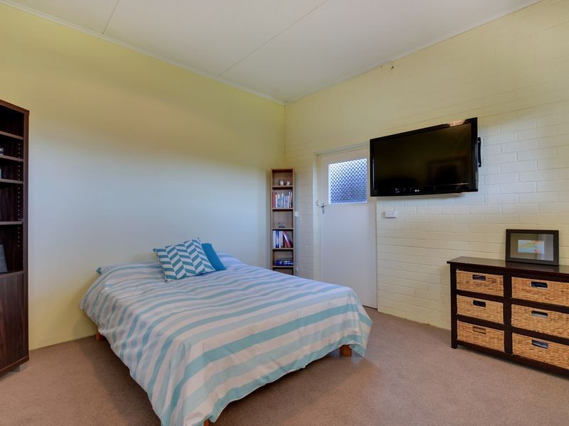 18 St Helens Street, Lindisfarne TAS 7015