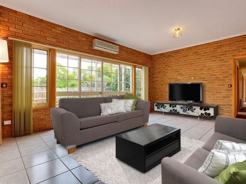 20 Nolan Crescent, Kingston TAS 7050