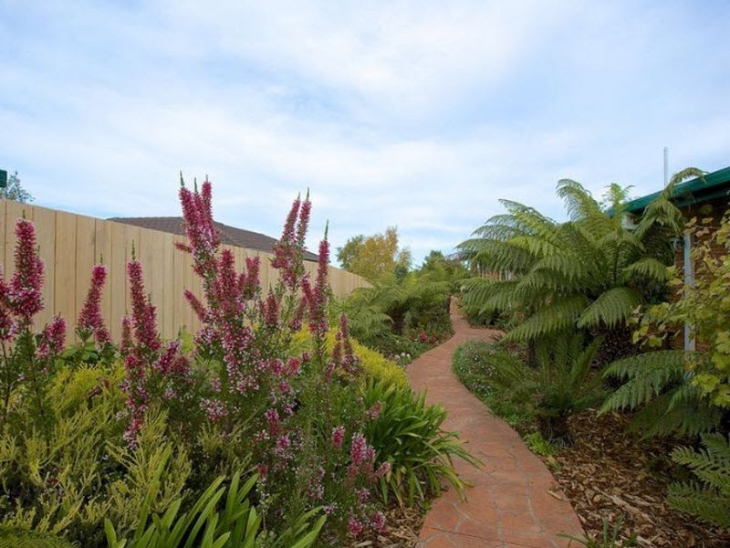 20 Nolan Crescent, Kingston TAS 7050