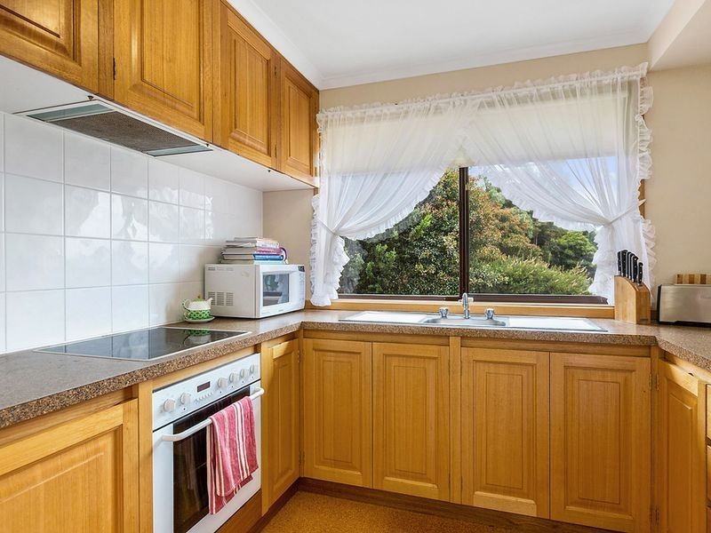 75 Illawarra Road, Blackmans Bay TAS 7052