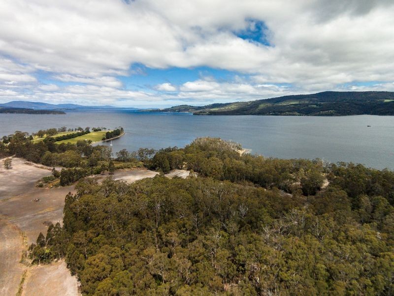 Poverty Point Cygnet Coast Road, Lymington TAS 7109