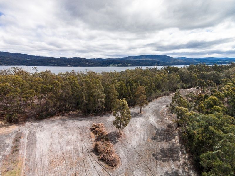 Poverty Point Cygnet Coast Road, Lymington TAS 7109