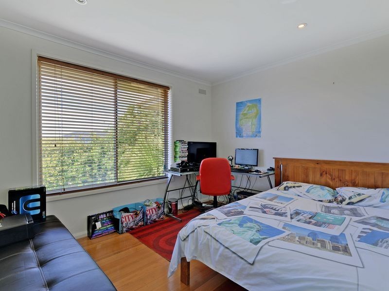 155 Roslyn Avenue, Blackmans Bay TAS 7052