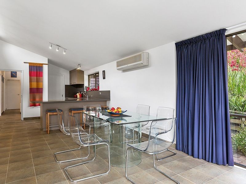 15 Cades Drive, Kingston TAS 7050