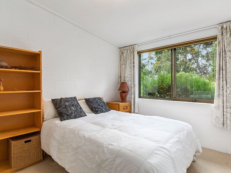 15 Cades Drive, Kingston TAS 7050