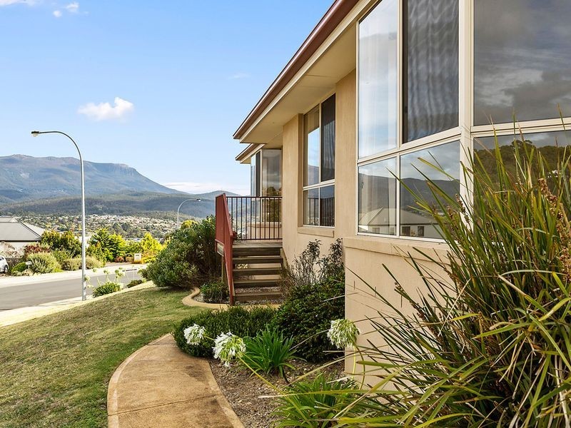 23 Fairview Drive, Kingston TAS 7050