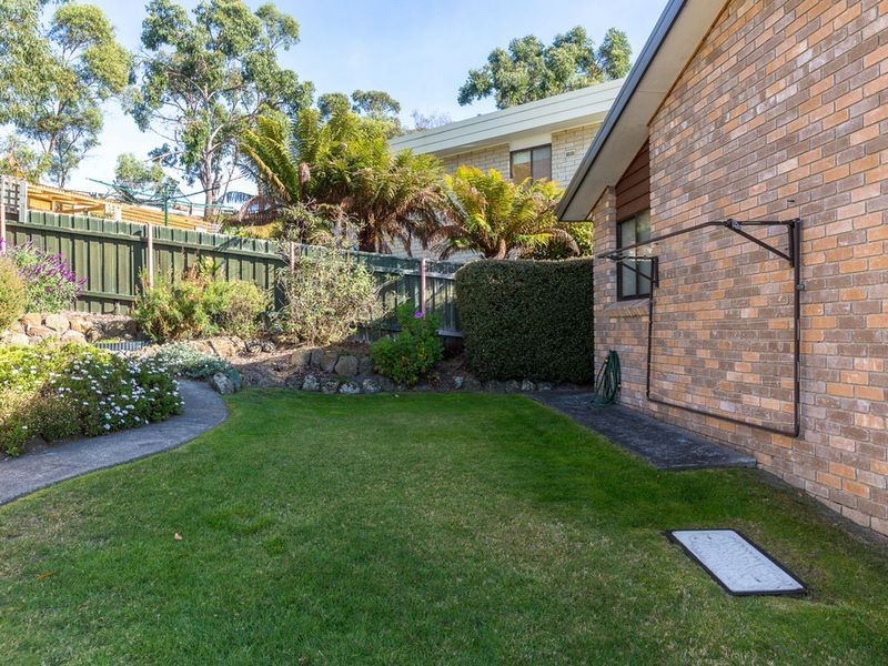 1/35 Diamond Drive, Blackmans Bay TAS 7052