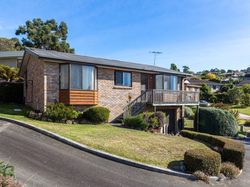 1/35 Diamond Drive, Blackmans Bay TAS 7052