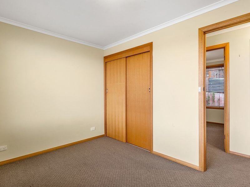 2/49 Kunama Drive, Kingston Beach TAS 7050