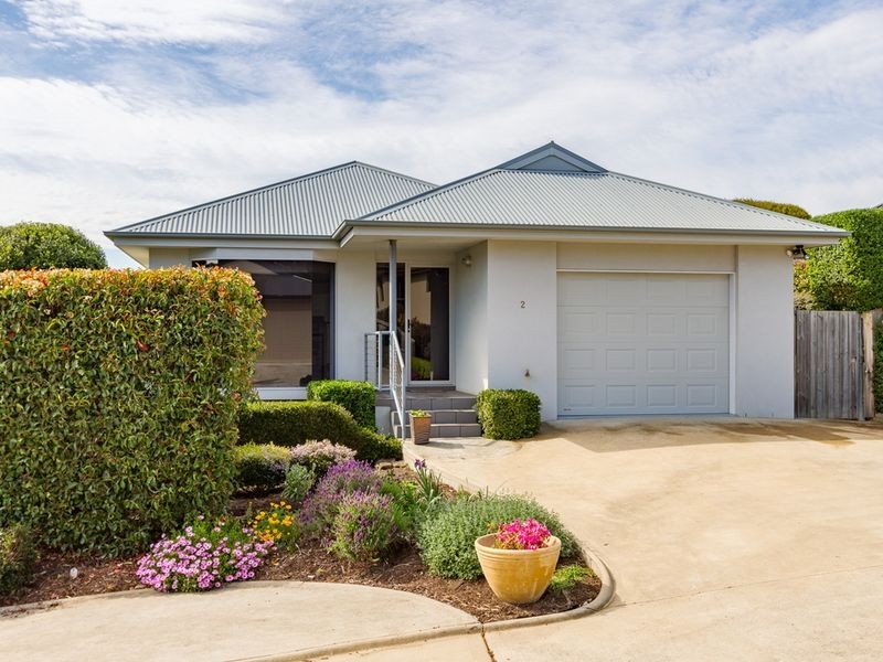 2/6-8 Greenhill Drive, Kingston TAS 7050