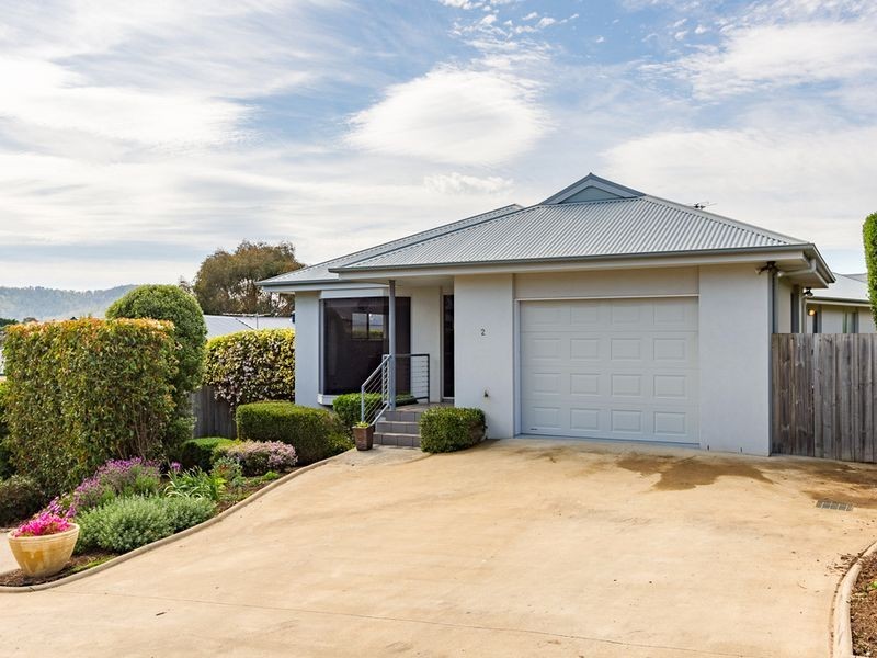 2/6-8 Greenhill Drive, Kingston TAS 7050