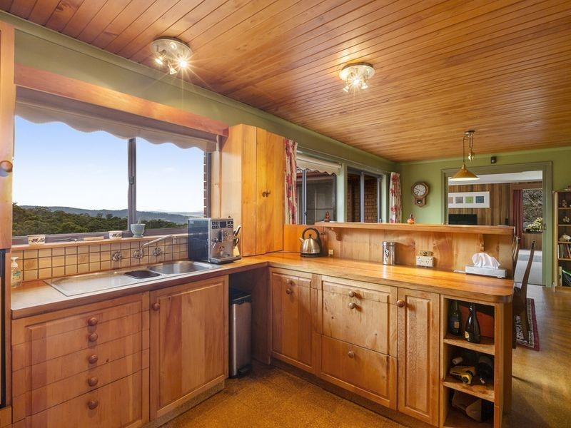 123 Cades Drive, Kingston TAS 7050