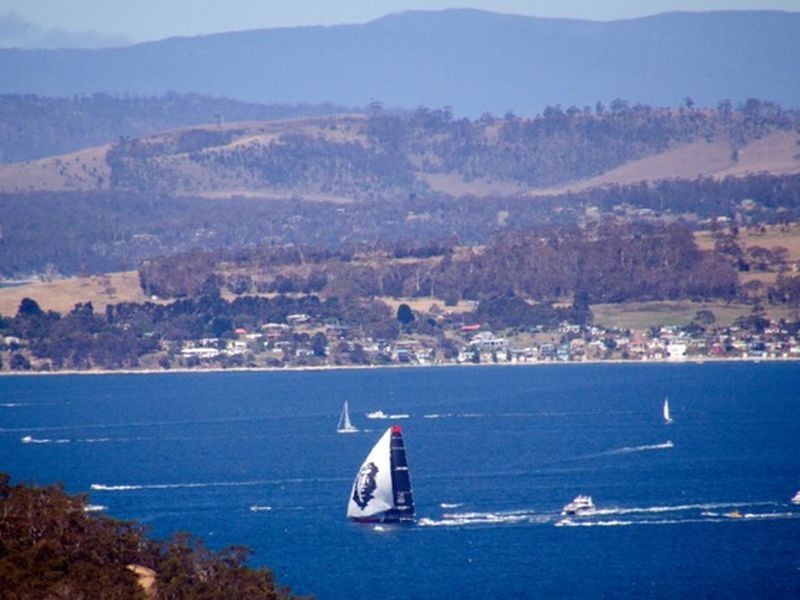 123 Cades Drive, Kingston TAS 7050