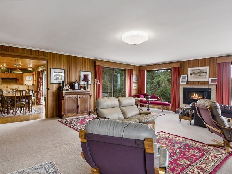 123 Cades Drive, Kingston TAS 7050