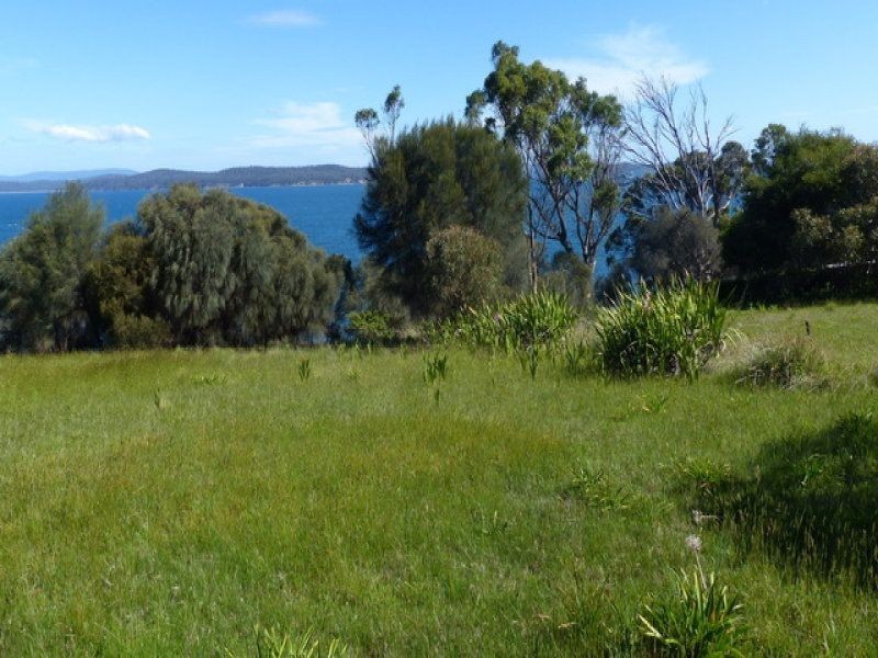 33 Linden Road, Primrose Sands TAS 7173
