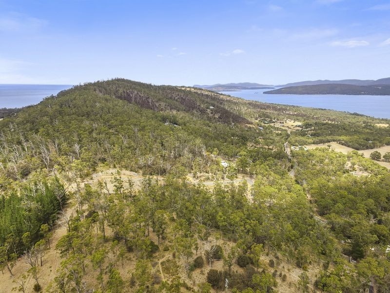 519 Tinderbox Road, Howden TAS 7054
